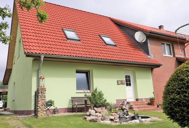 Makellos DHH Klein Rünz Süd-Fassade